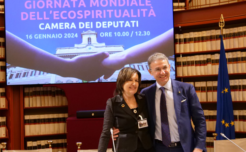 Rosalba Nattero insieme con il vicepresidente della Camera dei Deputati On. Sergio Costa