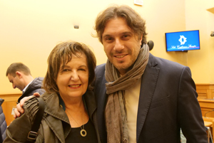 Alla conferenza stampa era presente anche Francesco Silvestri, Portavoce M5S alla Camera dei Deputati, qui con Rosalba Nattero