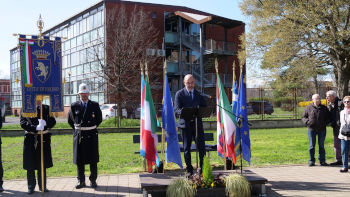 Il messaggio di Barbadoro è un messaggio di rispetto per la natura e per i popoli indigeni che la proteggono – ha spiegato il Vicepresidente vicario del Consiglio Comunale di Torino Domenico Garcea durante il discorso di apertura della cerimonia